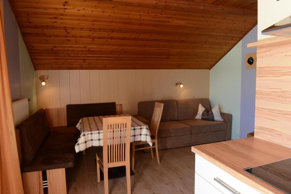 Appartements Sigmair Valdaora di Sopra Rum bild